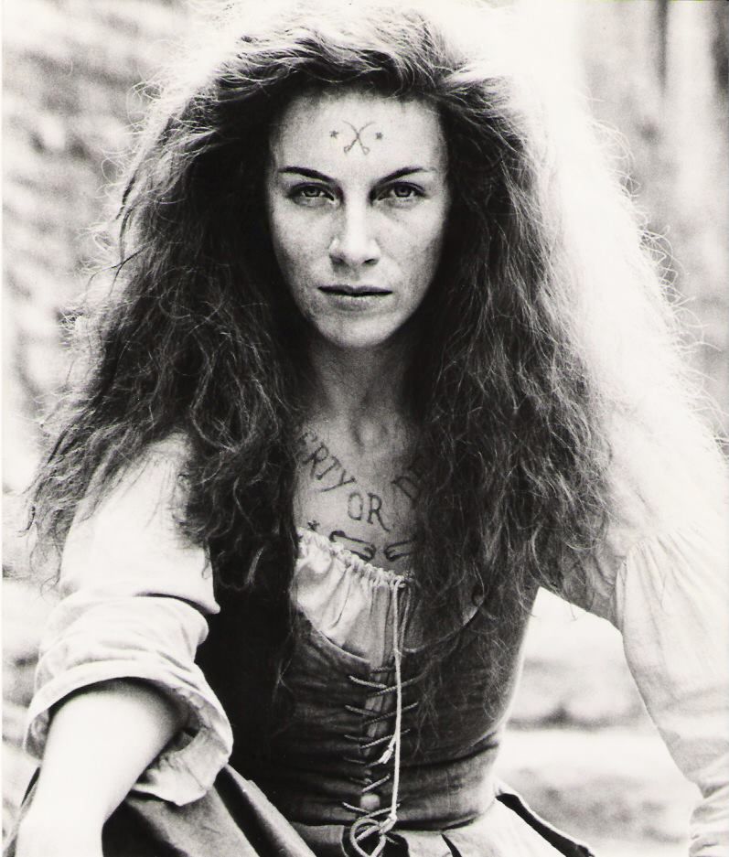 797x937, 108 Kb / женщина, Анни, Ленокс, ч/б