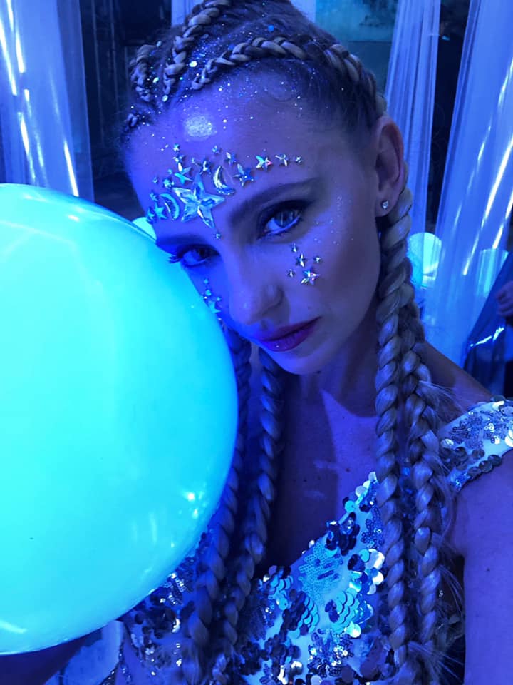 720x960, 70 Kb / Яна Ультра, шар, ведьма