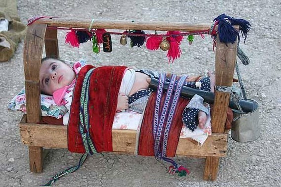 570x380, 79 Kb / ребенок, утка, люлька, фиксация