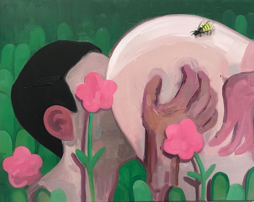 1080x859, 132 Kb / Оса, попа, голова, цветы