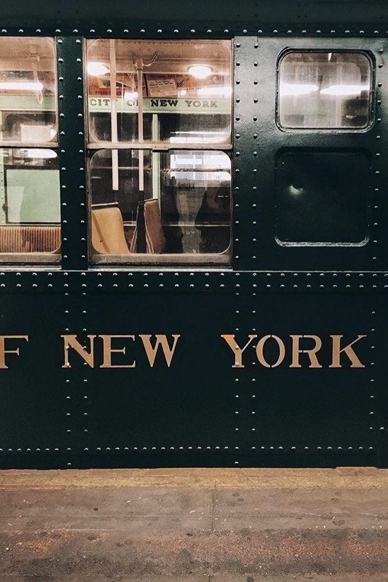 800x1200, 270 Kb / вагон, надпись, заклепки, ретро, Нью-Йорк