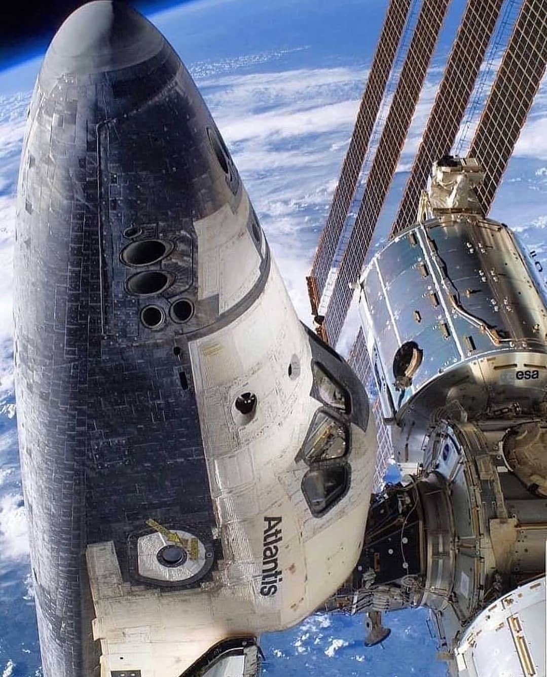 1079x1336, 252 Kb / космос, челнок, шаттл, наса, NASA, Atlantis