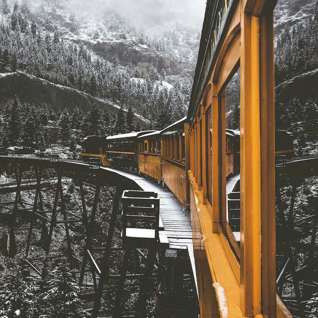 1024x1024, 504 Kb / мост, поезд, поворот, ретро, горы, снег