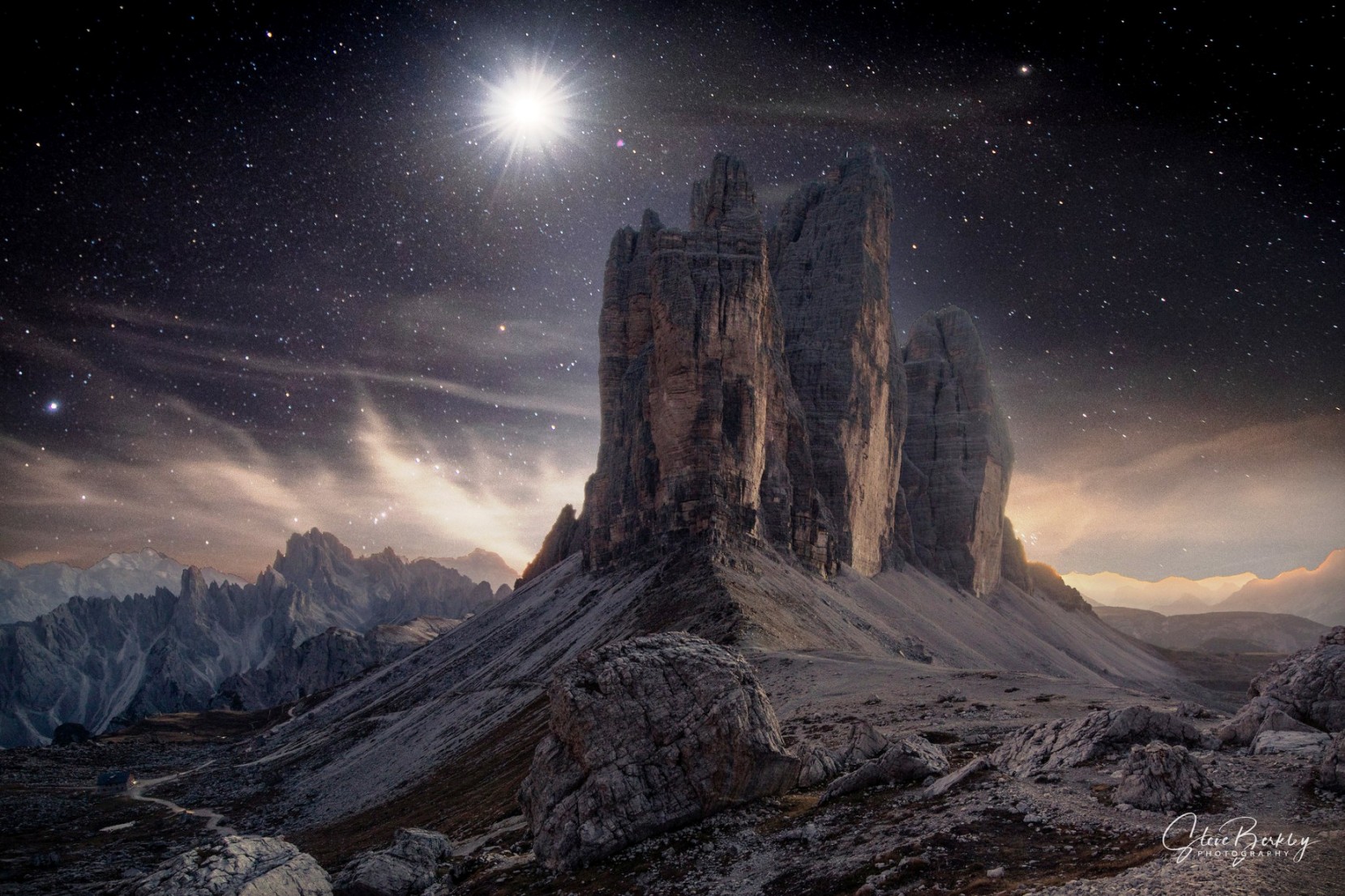 1659x1106, 470 Kb / ночь, горы, звезды, небо, дорога