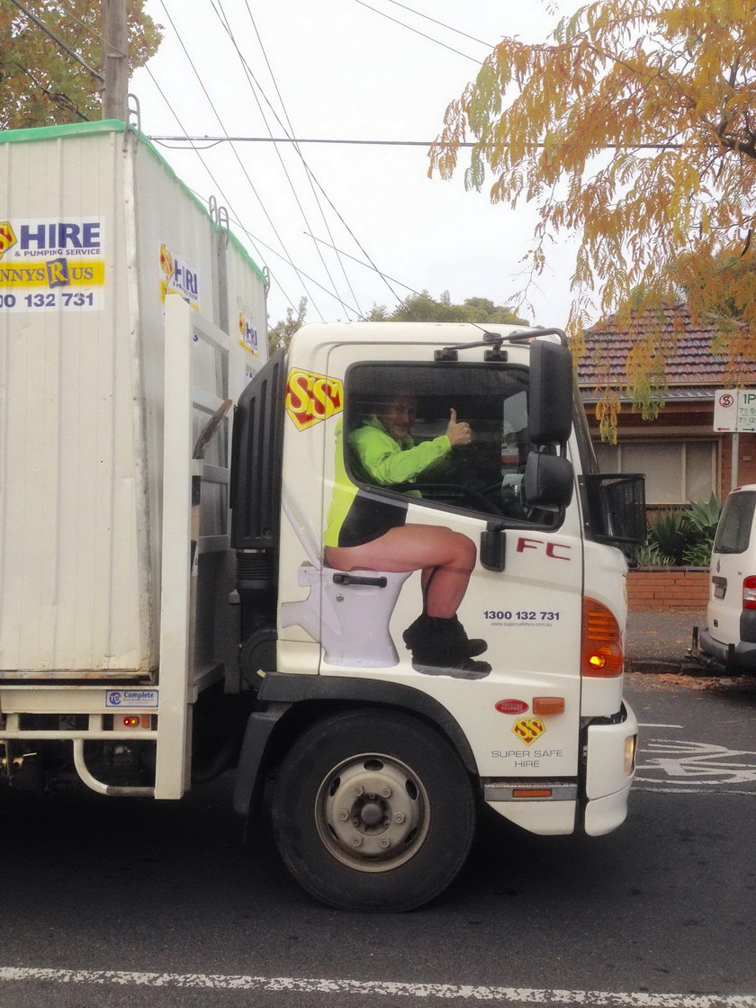 840x1120, 231 Kb / дальнобойщик, фура, унитаз