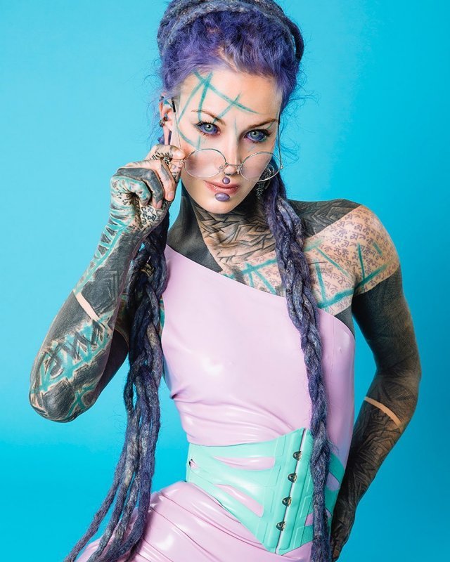 640x800, 94 Kb / Anuskatzz, тату, очки