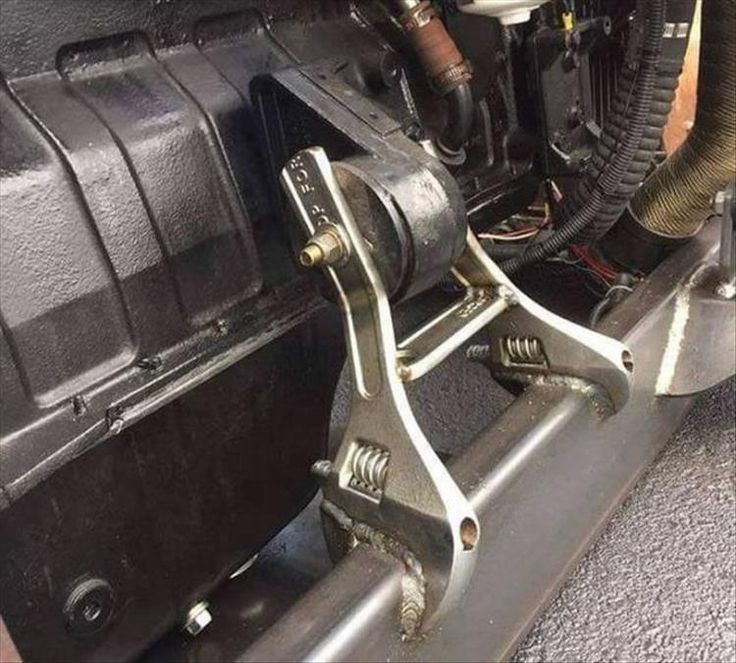 736x663, 85 Kb / Ключ, разводной, подушка, двигатель, крепление, сварка