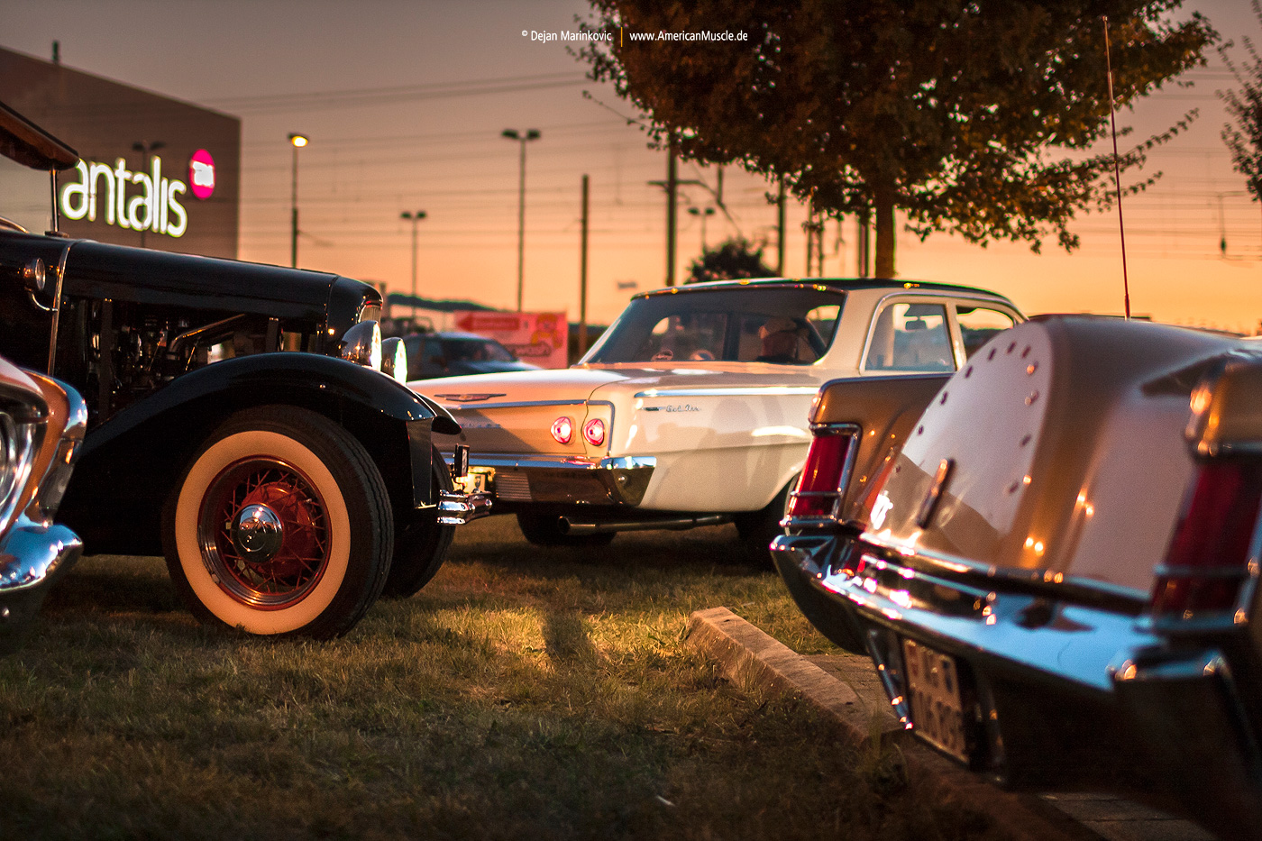 1400x933, 578 Kb / машины, газон, americanmuscle