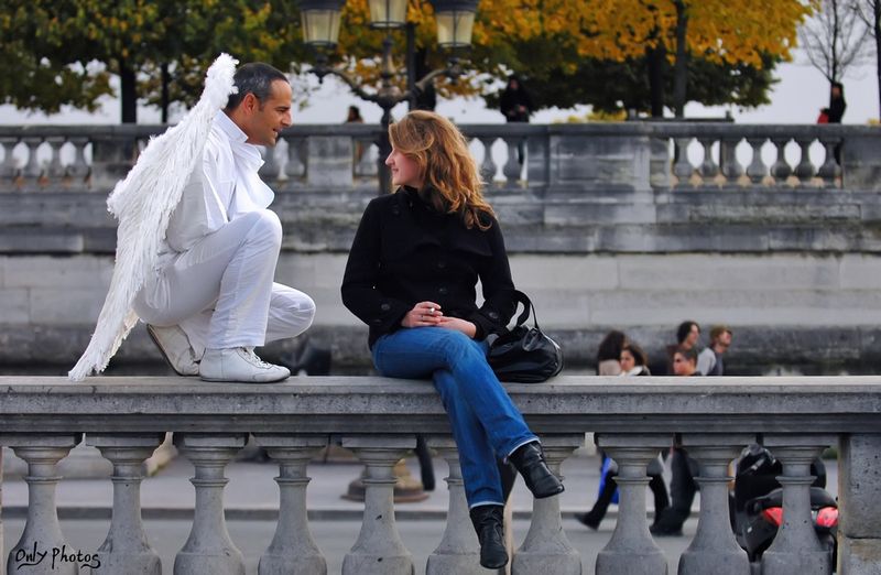 800x522, 72 Kb / Париж, артист, ангел