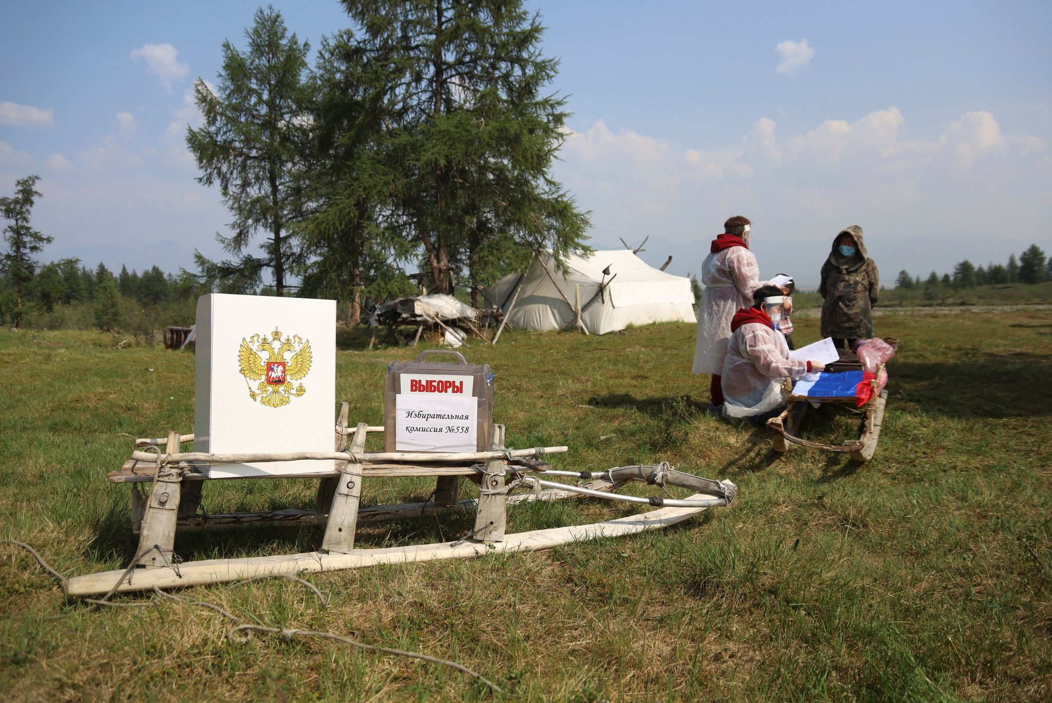 2048x1368, 598 Kb / сани, нарты, голосование, поправки, политота