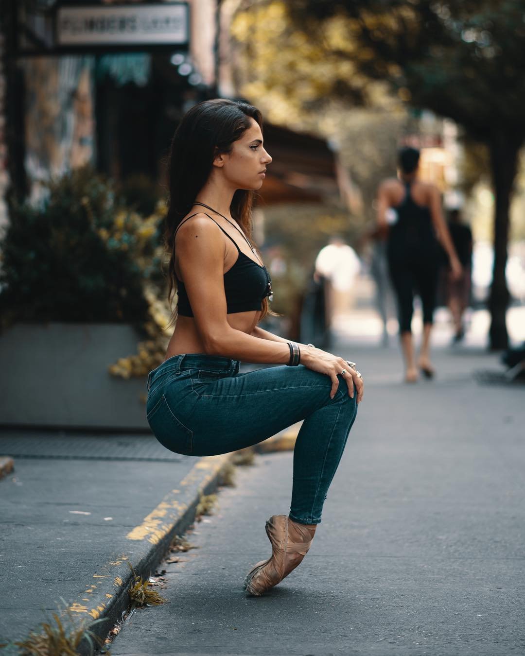 1080x1350, 155 Kb / Kylie Shea, балерина, улица