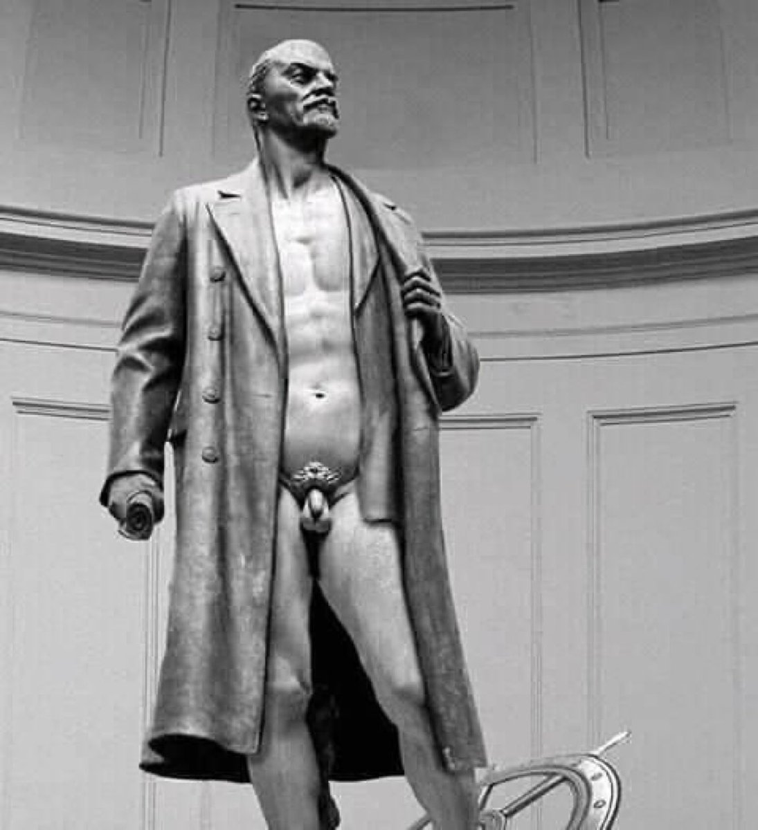 1095x1200, 120 Kb / ленин, аполлон, ч/б, давид