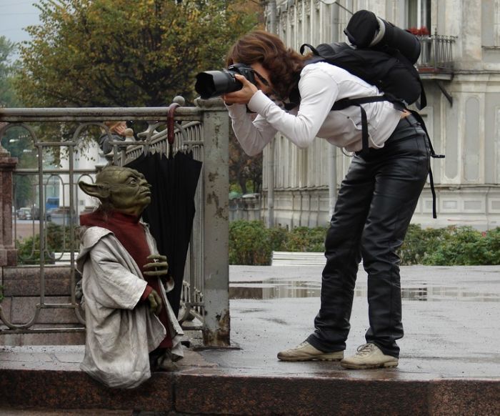 700x582, 78 Kb / Йода, фотограф