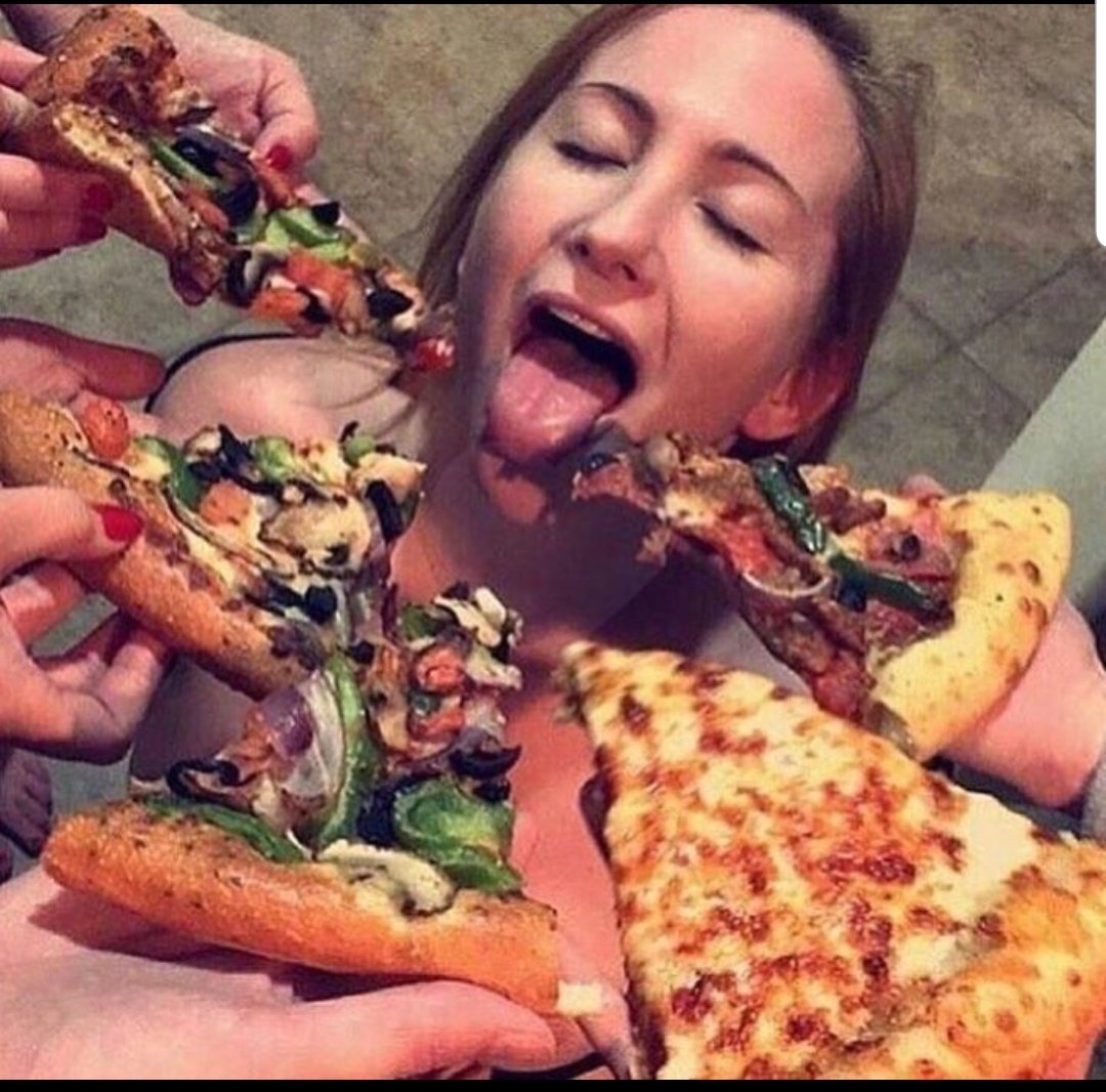 1080x1066, 179 Kb / пицца, рот