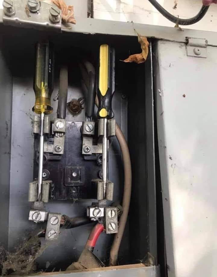 720x921, 62 Kb / отвёртка, предохранитель