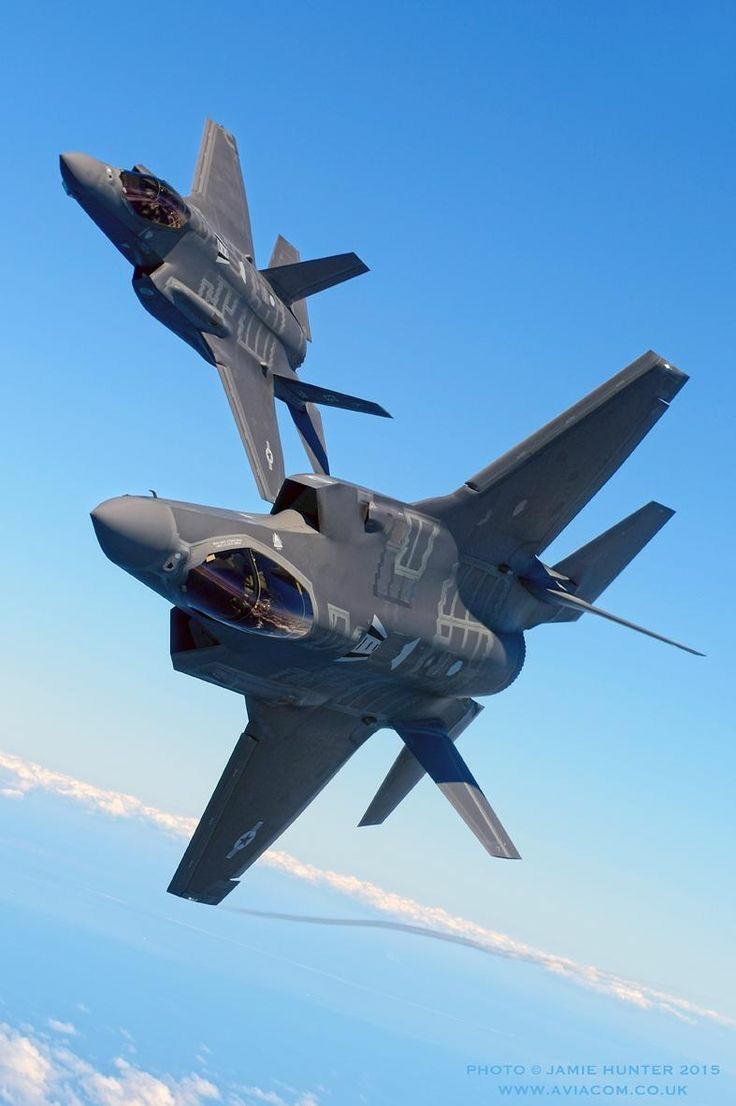 736x1106, 521 Kb / самолет, пара, два, истребитель, F-35, сша