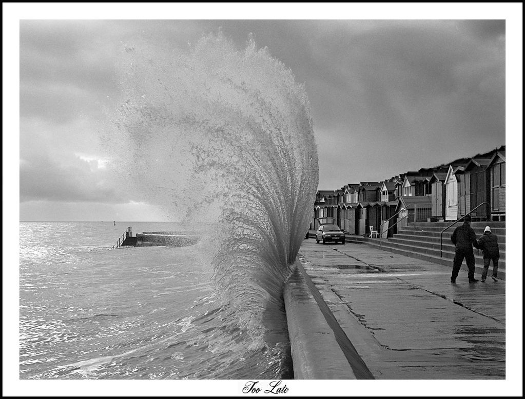 1023x778, 137 Kb / волна