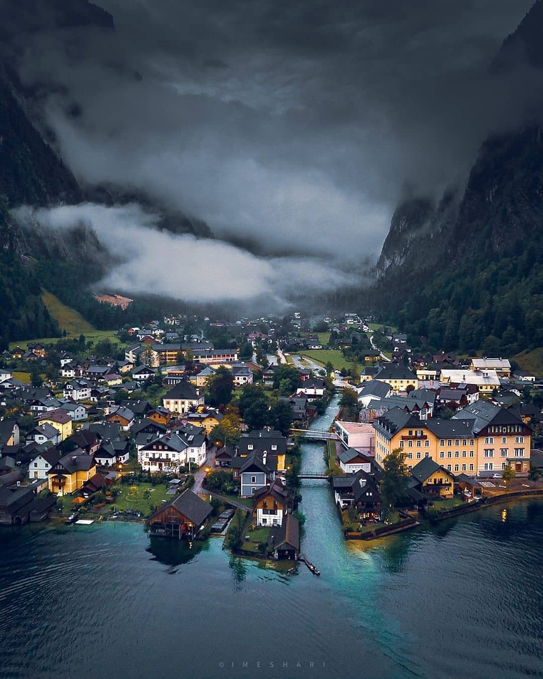 1080x1350, 208 Kb / Австрия, горы, туман, река, озеро