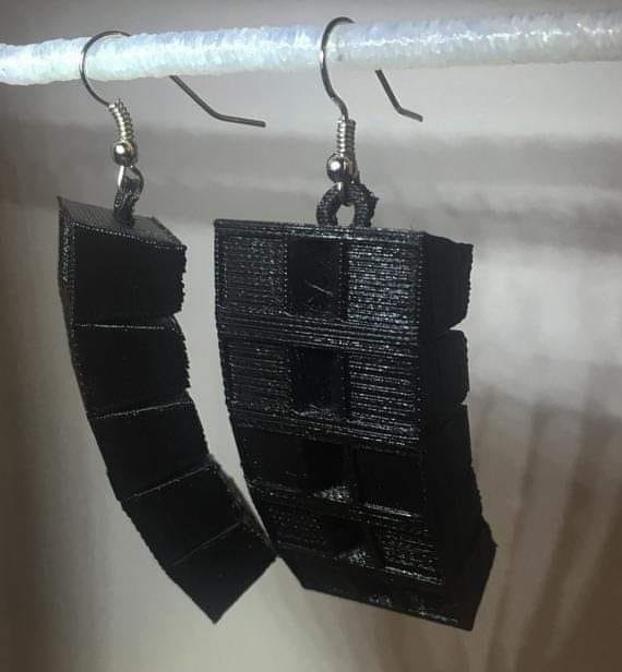 570x616, 38 Kb / Серьги, акустика, колонки