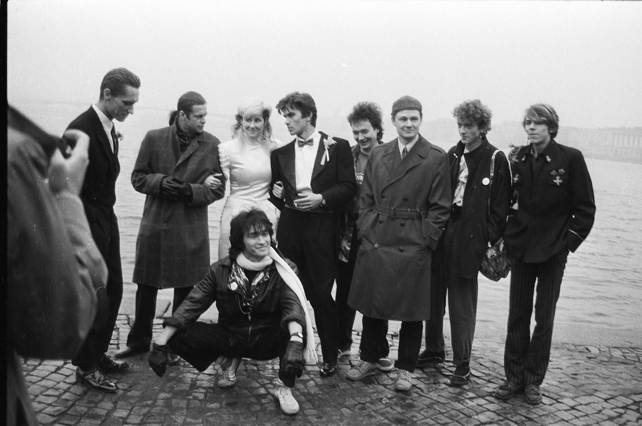 1280x849, 125 Kb / ч/б, ссср, свадьба, Каспарян, Стингрей, Цой, Гребенщиков