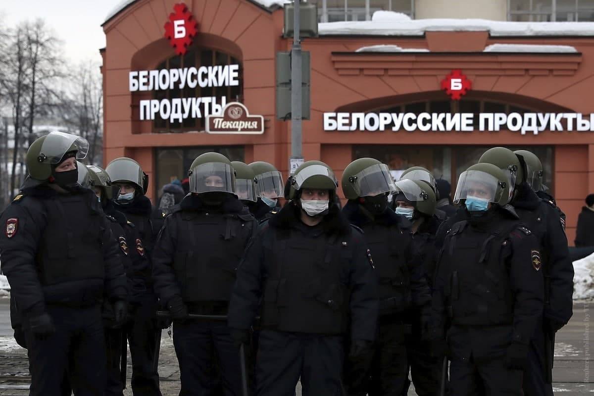 1200x800, 88 Kb / омон, продукты, белоруссия