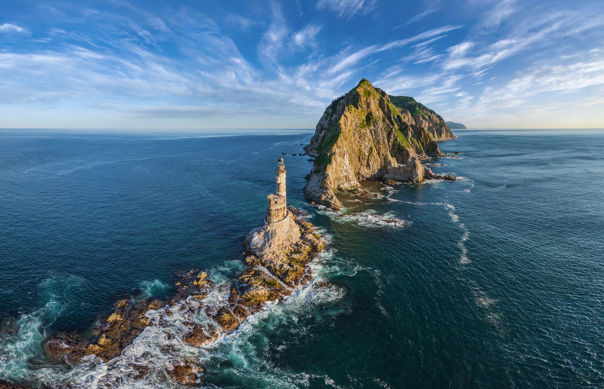 1920x1238, 488 Kb / маяк, Анива, Сахалин, скала, ядерный маяк