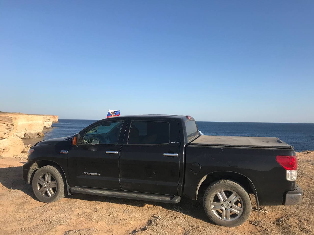 1280x960, 96 Kb / тундра, тойота, пикап, обсуждение, крым, политота