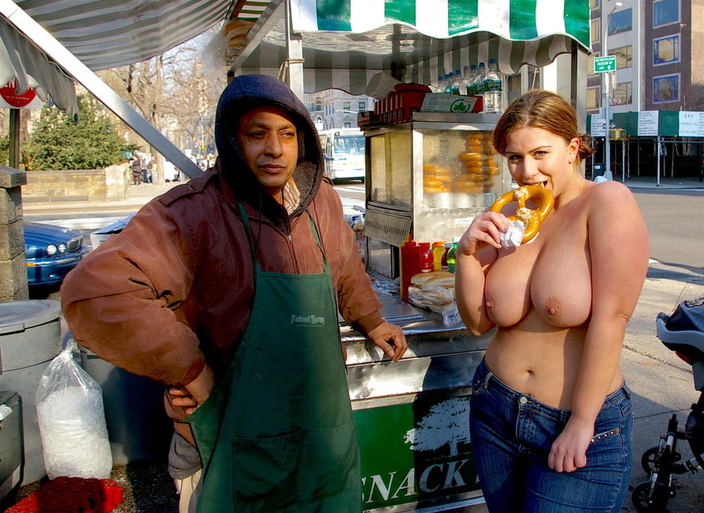 1000x729, 178 Kb / продавец, покупатель, крендель, London Andrews