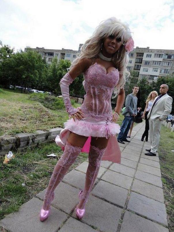 604x805, 83 Kb / девка, выпускной, платье, чулки, перчатки, загар, дома