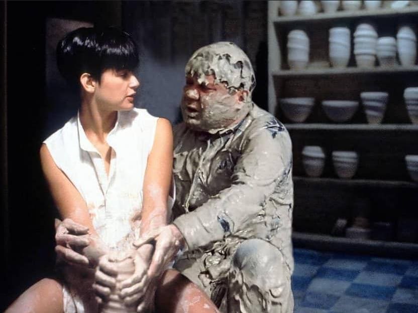 832x624, 73 Kb / леонов, глина, цемент, деми мур, привидение