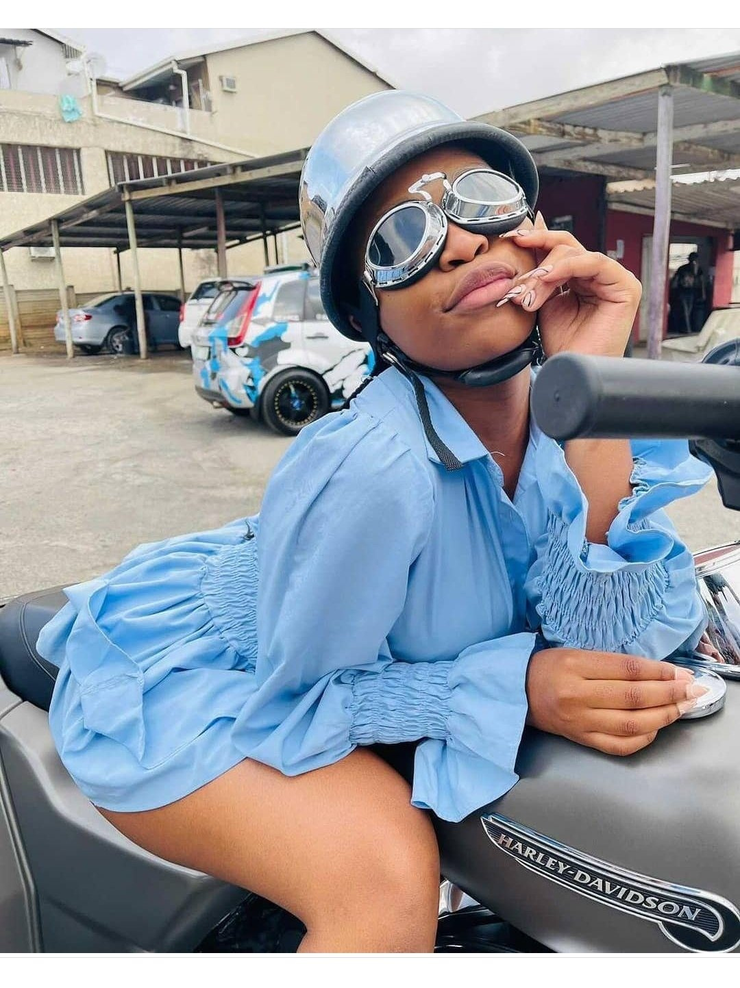 1080x1443, 482 Kb / очки, шлем, мото