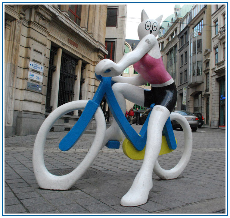 764x723, 159 Kb / кошка, велосипед