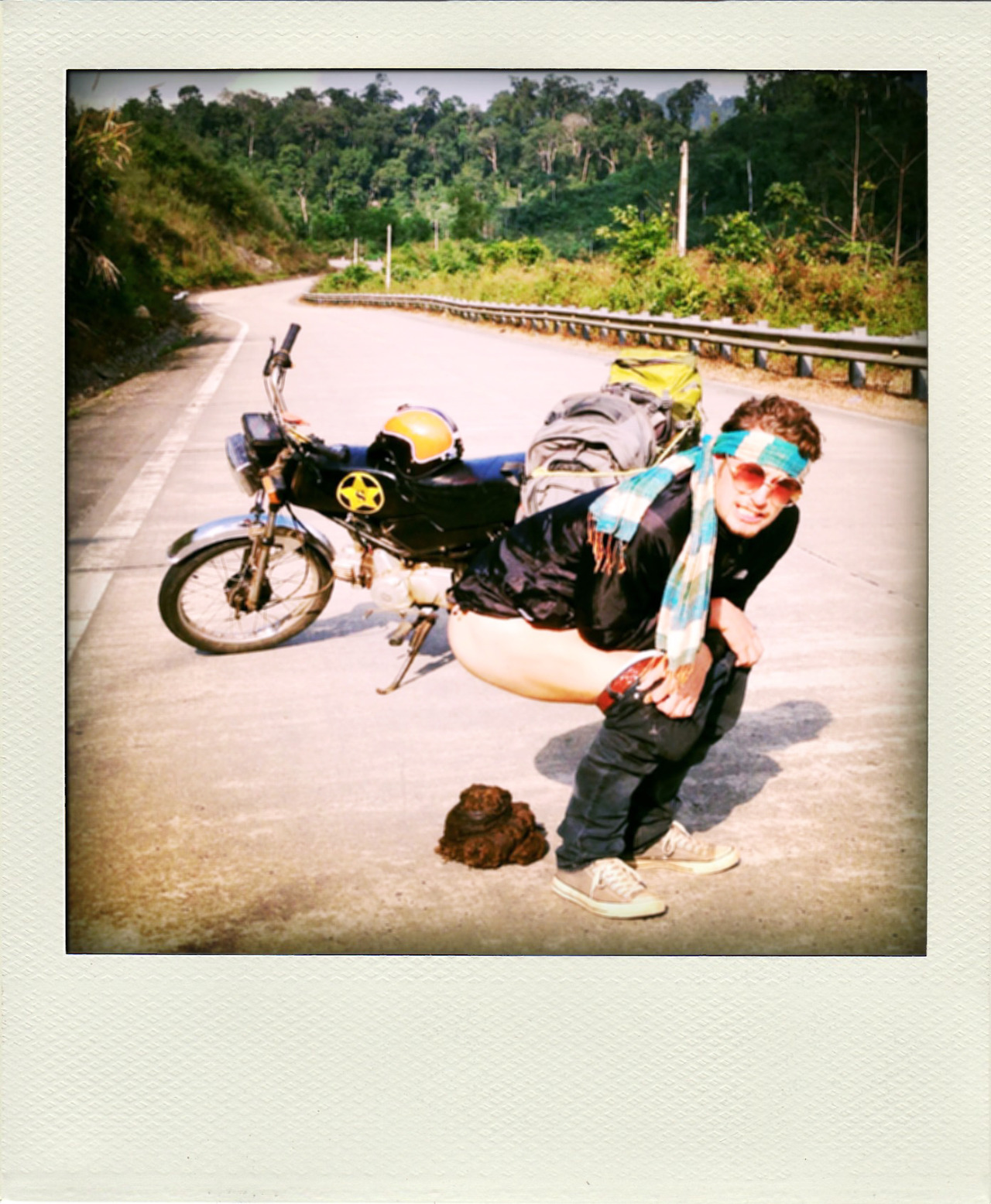 1280x1556, 502 Kb / куча, говно, мотоцикл, очки