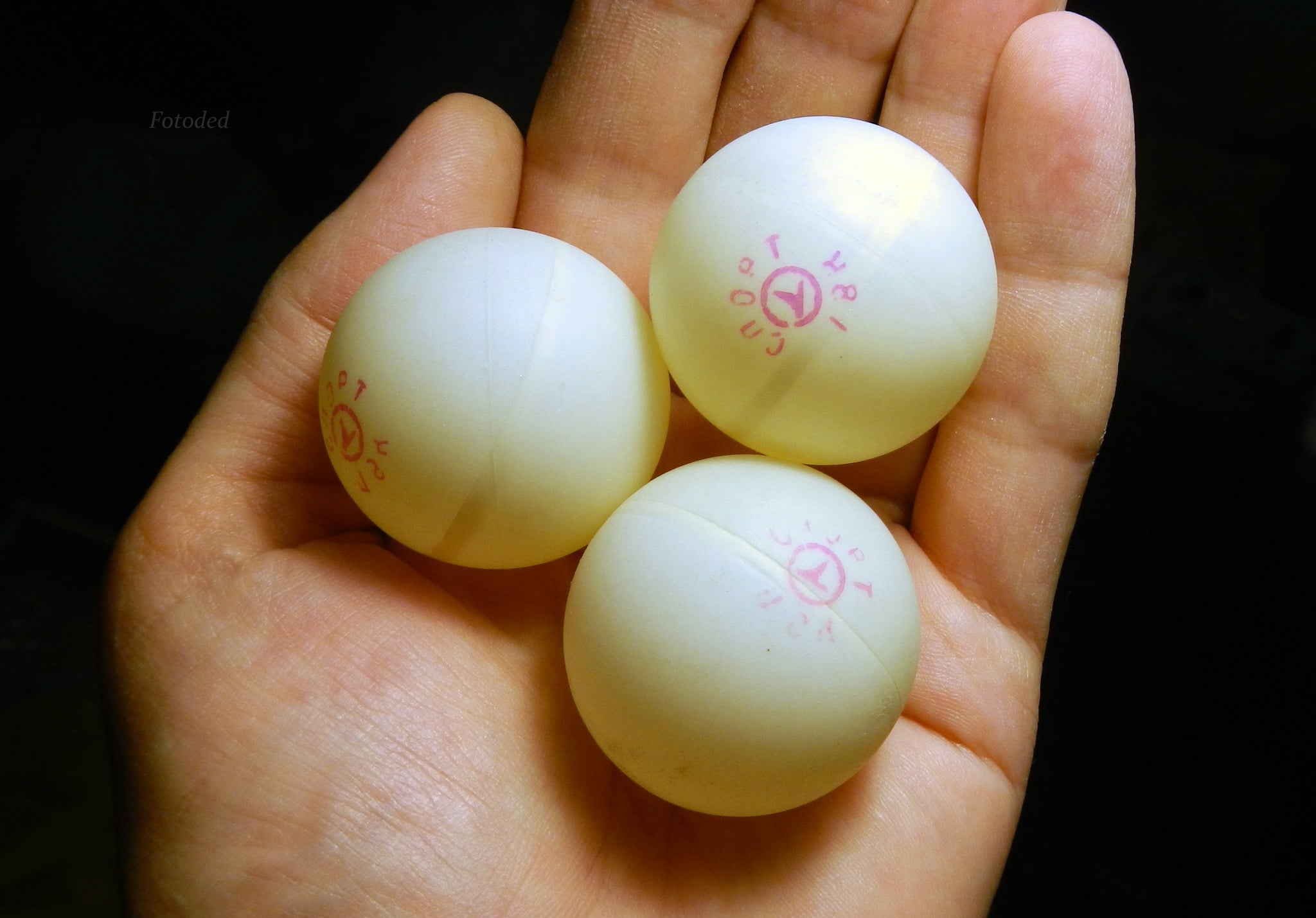 2048x1429, 212 Kb / теннис, шарики, пинг-понг, теннис