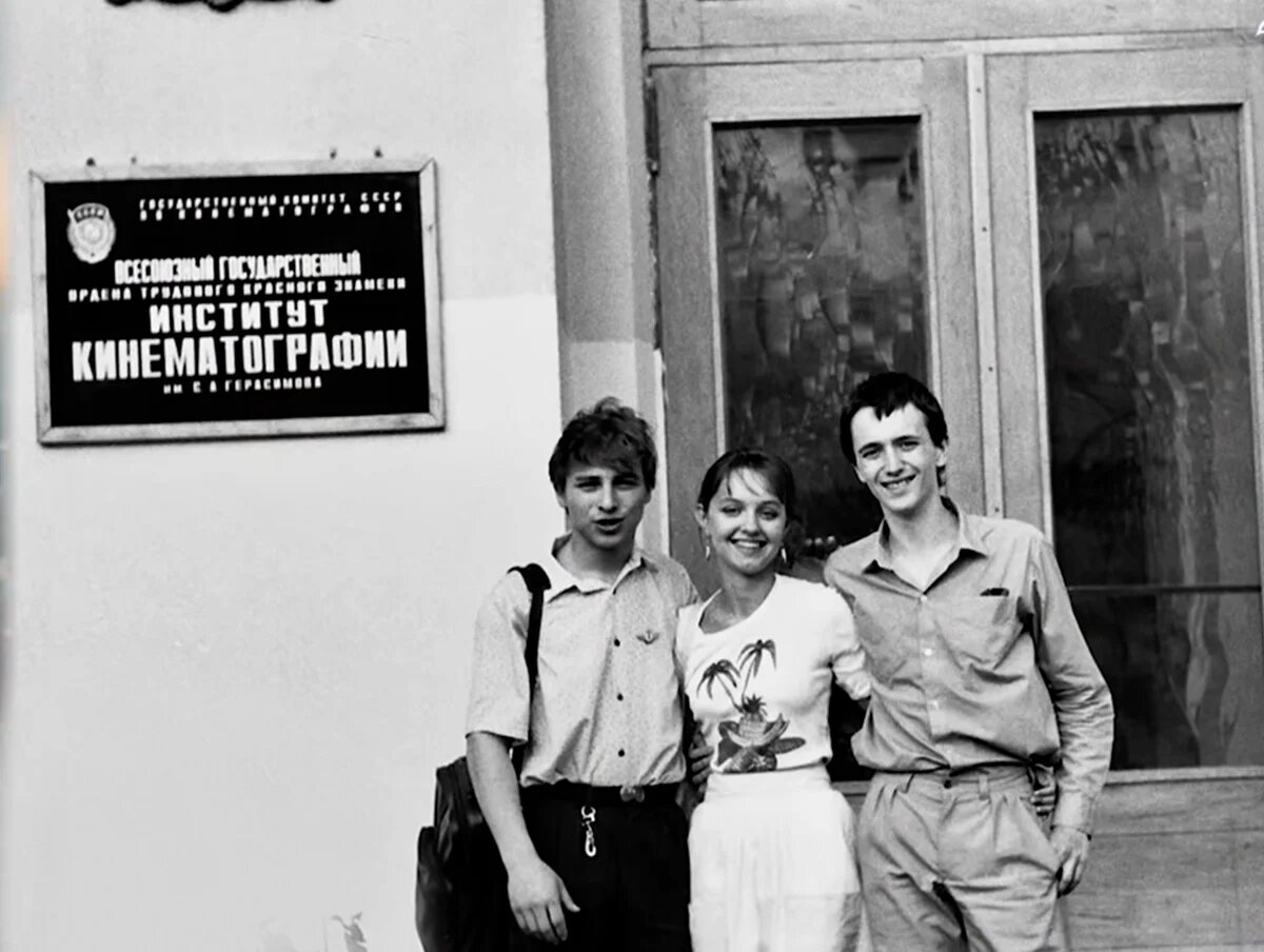 1200x904, 130 Kb / Буратино, ВГИК, кино, институт, ч/б