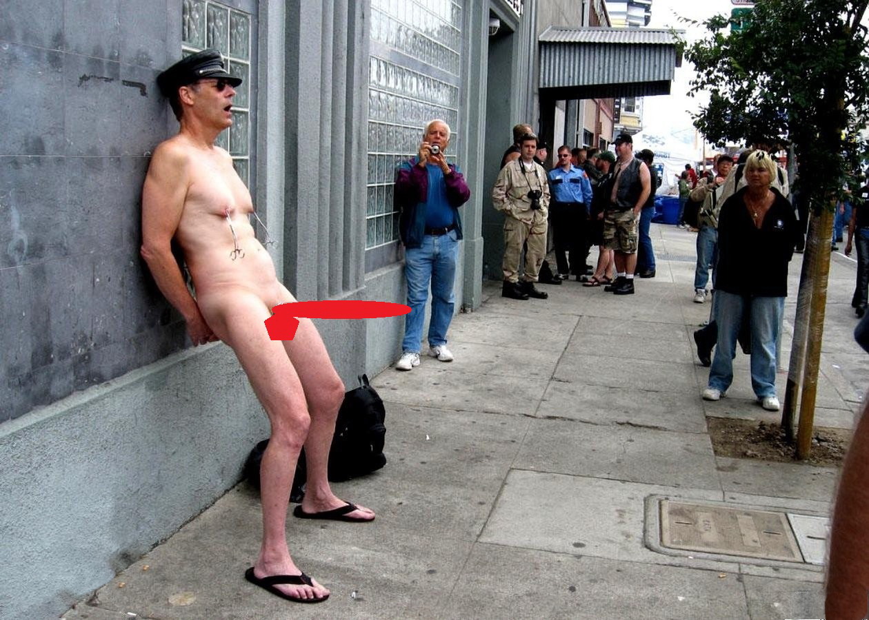 1260x900, 348 Kb / фуражка, фотограф, публика, наблюдение, хуй, сланцы, зажимы