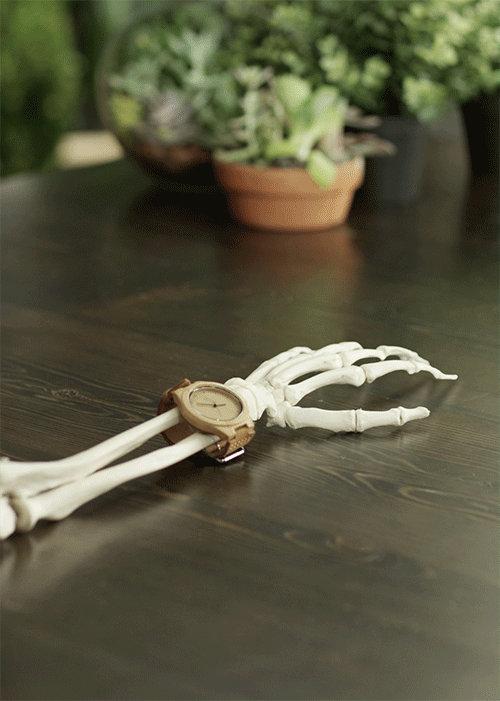 500x701, 537 Kb / кисть, часы, gif