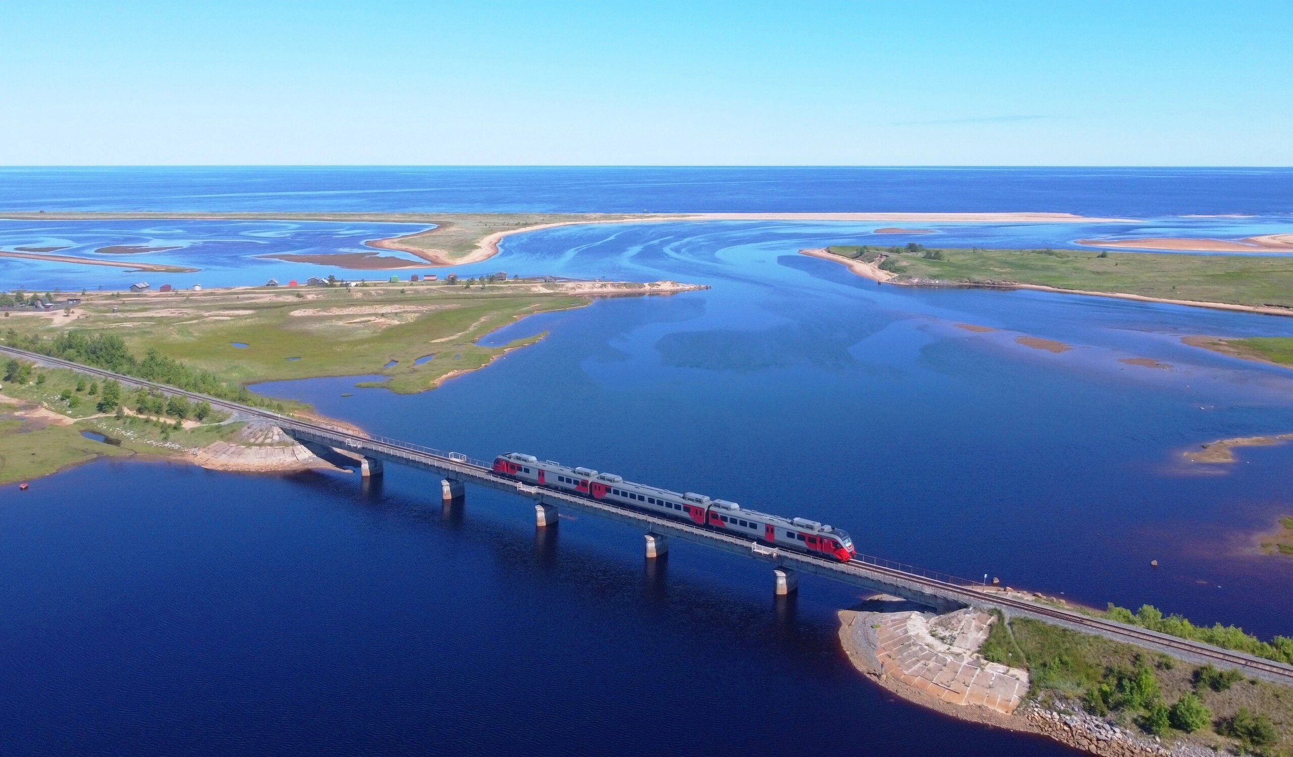 2560x1500, 591 Kb / море, мост, поезд, электричка, железная, дорога