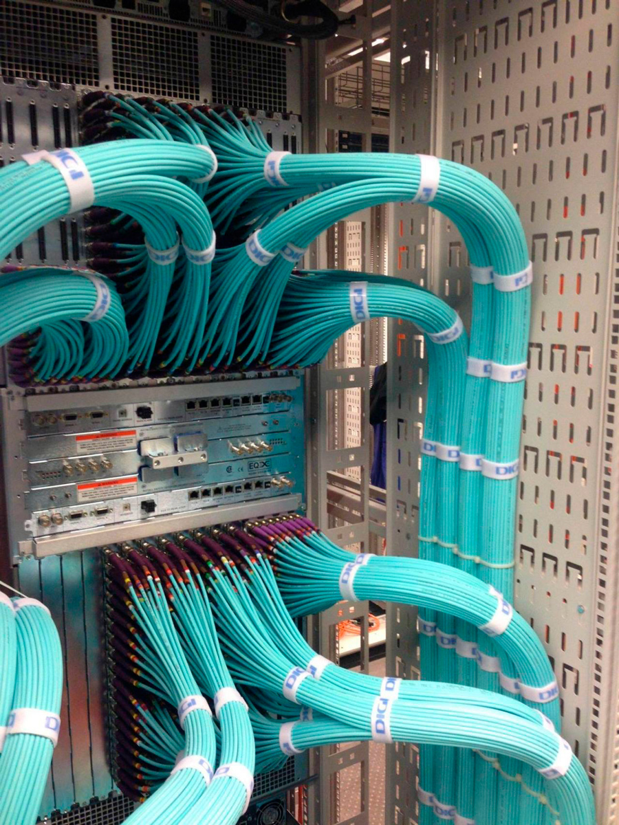 900x1200, 594 Kb / провод, кабель, менеджмент