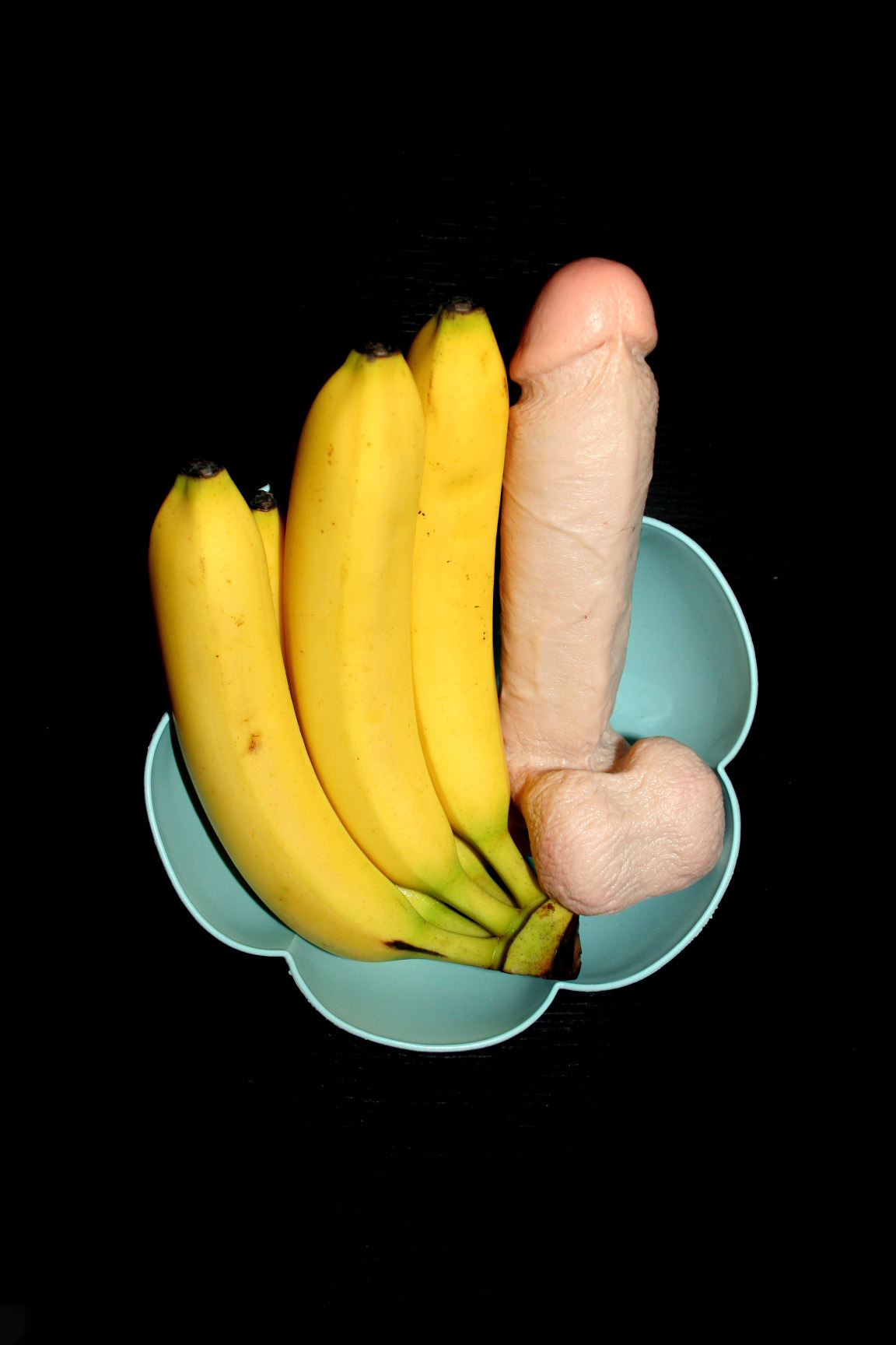 1152x1728, 294 Kb / банан, член