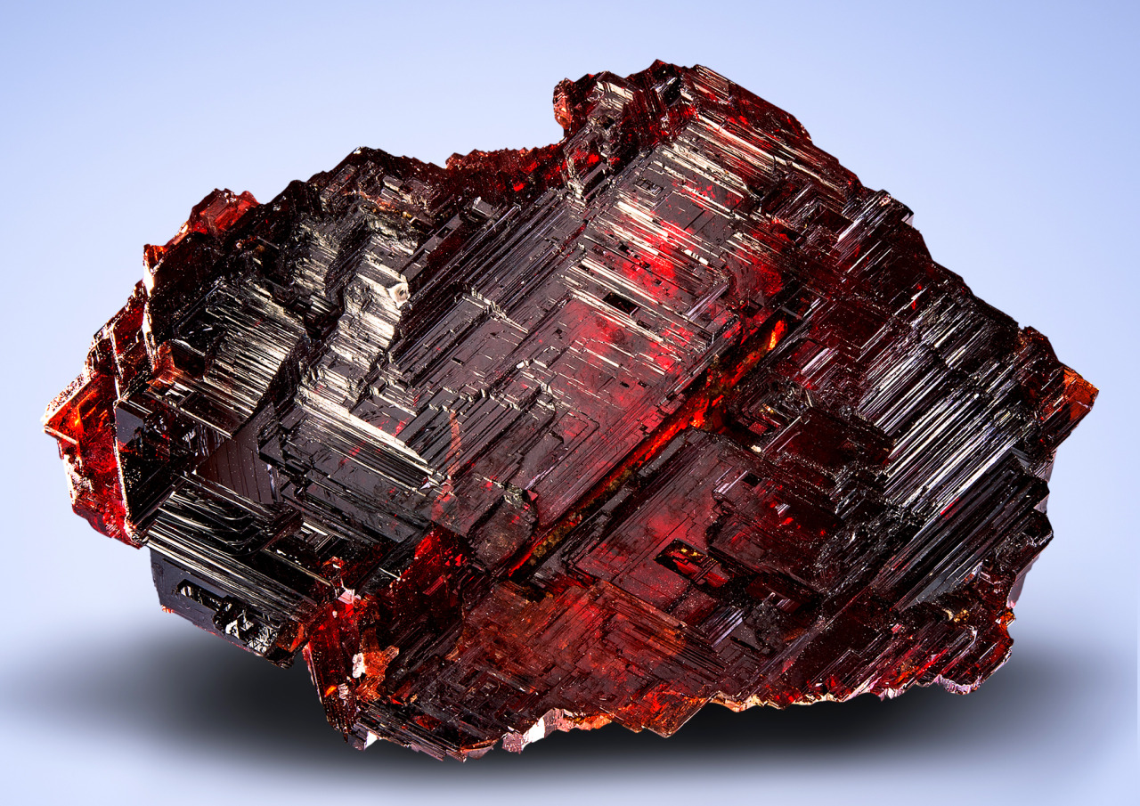 1280x905, 561 Kb / минерал, спессартин