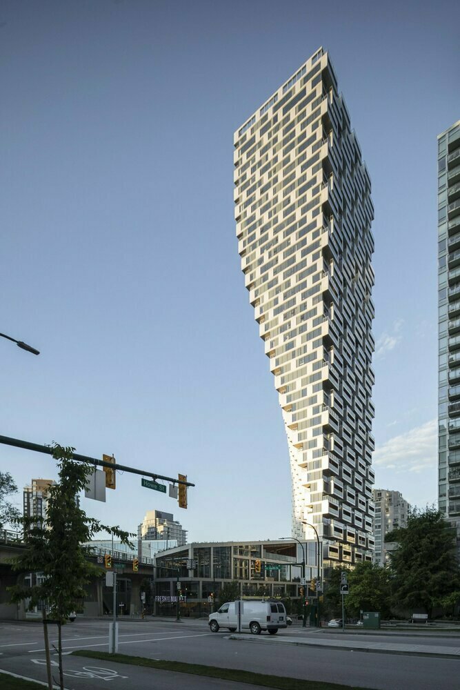 667x1000, 113 Kb / Небоскреб, Vancouver House
