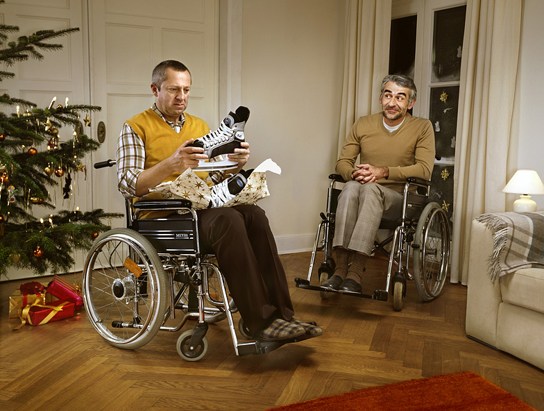 784x592, 236 Kb / подарок, коньки, инвалиды