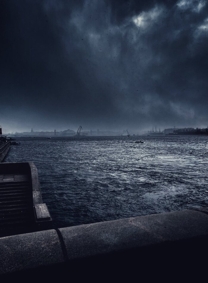 700x952, 128 Kb / Питер, море, небо, фото