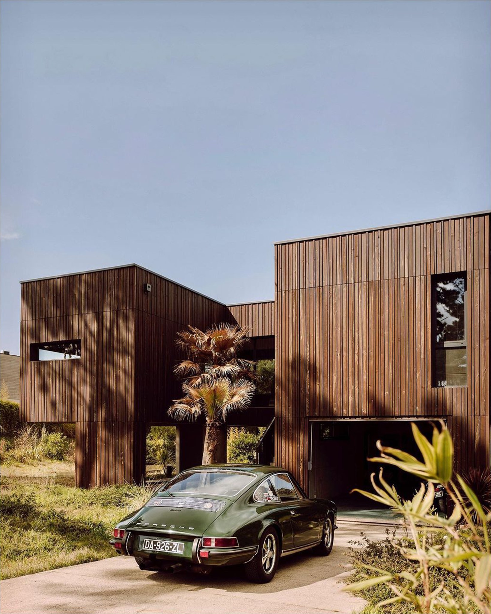 1638x2048, 550 Kb / автомобиль, классика, ретро, Порше, пальма