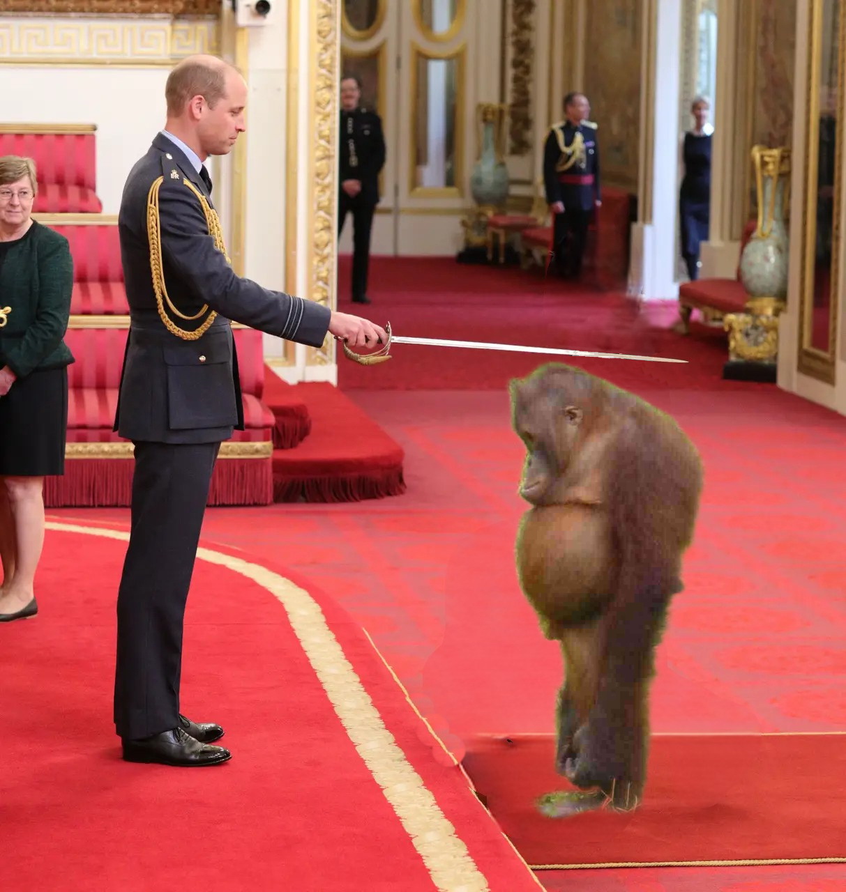 1213x1280, 307 Kb / акколада, обезьяна, принц, рыцарь, фотошоп