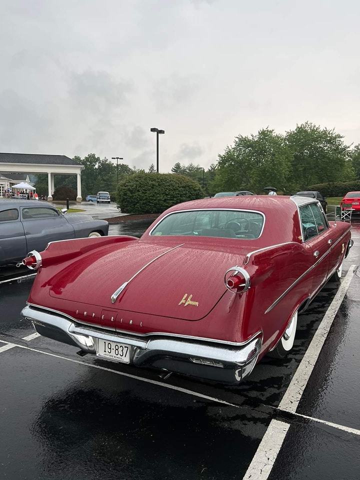 720x960, 104 Kb / автомобиль, классика, ретро, Imperial, LeBaron, плавник