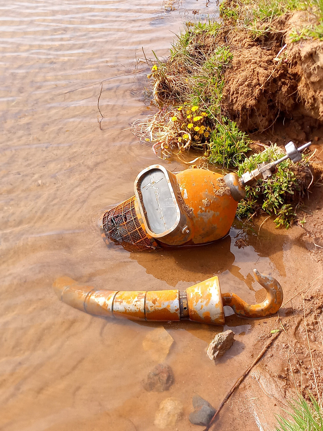 1052x1402, 627 Kb / бендер, берег