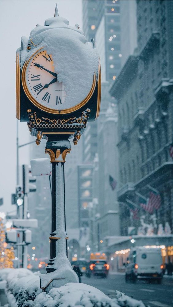 564x1002, 84 Kb / Часы, снег, США, Нью-Йорк