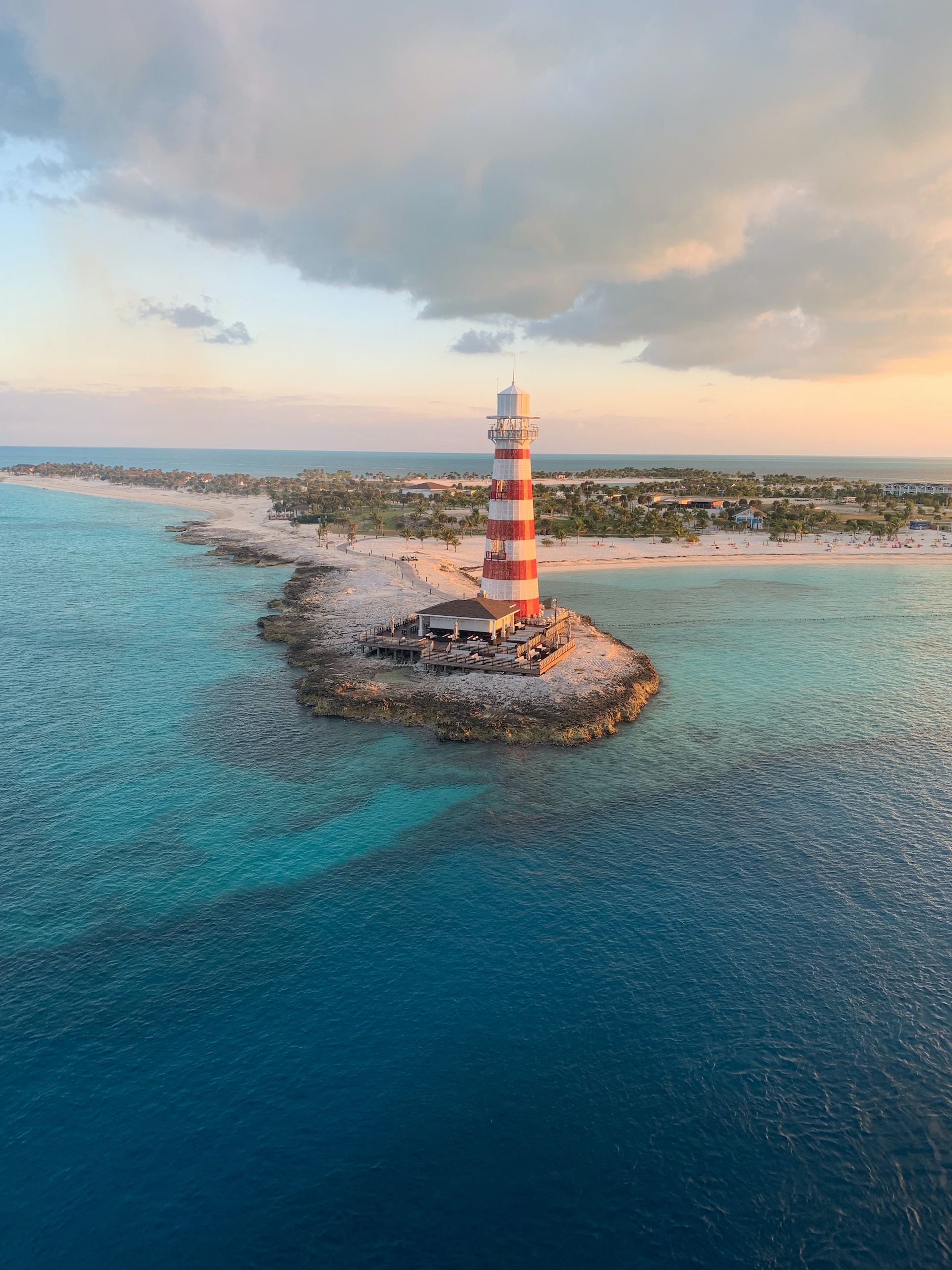 1920x2560, 631 Kb / маяк, остров, Багамы